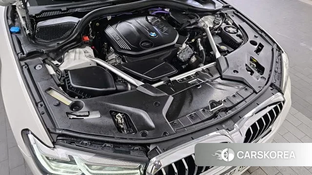 BMW 5 Series (G30) id 2980584 из Кореи 16