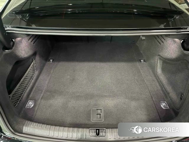 Audi A6L id 4299536 из Китая 11
