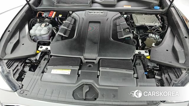 Audi Q8 (4M) id 3924348 из Кореи 16