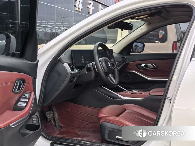 BMW 3 series 2023 Белый из Китая, фото 6