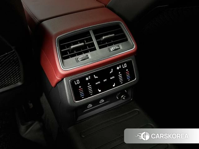 Audi A7L id 4307267 из Китая 13