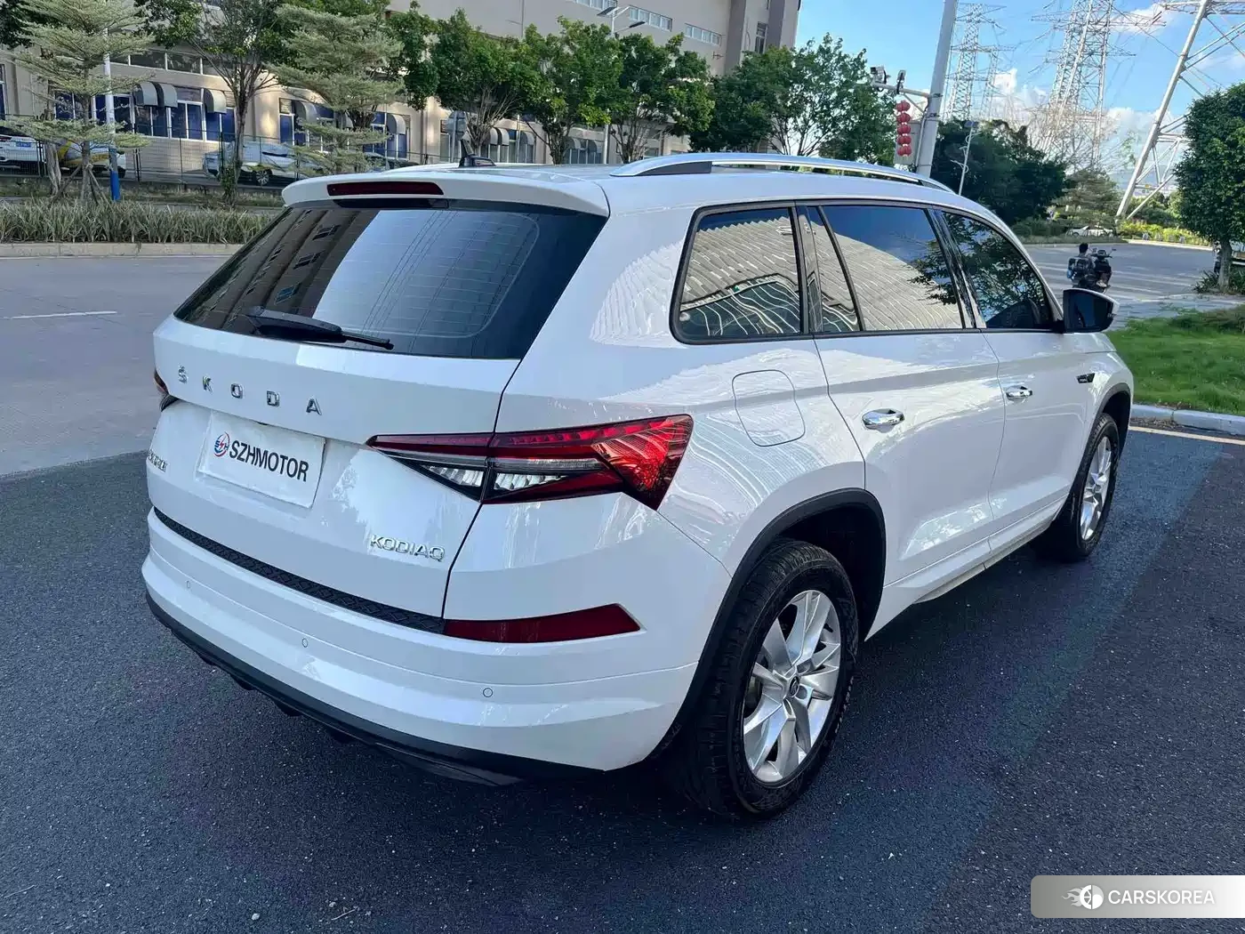 Skoda Kodiaq 2024 Белый из Китая, фото 6