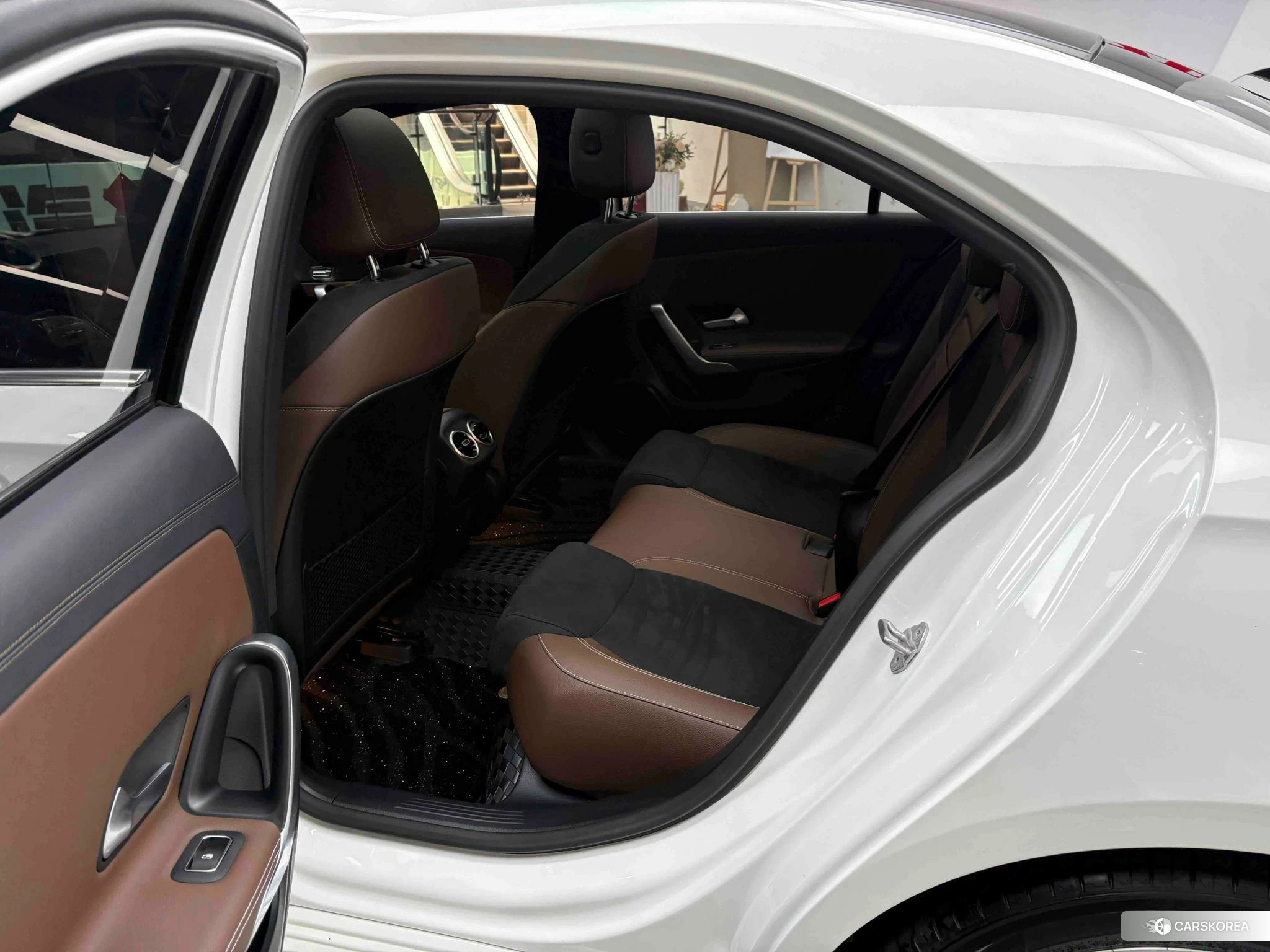 Mercedes-Benz Class A id 4485472 из Китая 38