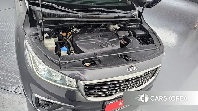 Kia The New Carnival id 3552715 из Кореи 16