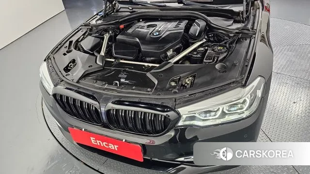 BMW 5 Series (G30) id 3622192 из Кореи 16