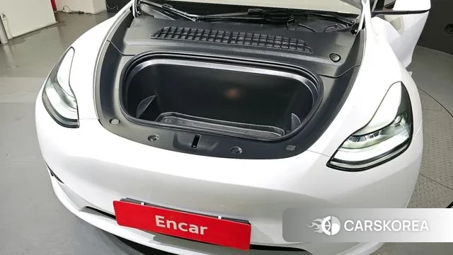 Tesla Model Y id 2910117 из Кореи 16