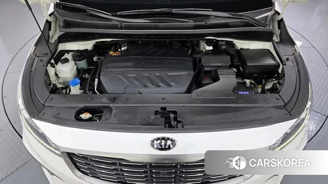 Kia The New Carnival id 3391701 из Кореи 16