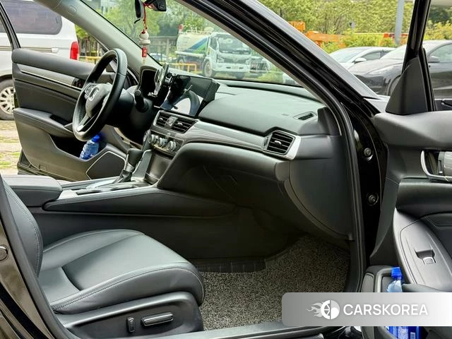 Honda Accord id 4328439 из Китая 9