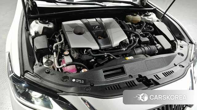 Lexus ES300h 7th generation id 4231672 из Кореи 16
