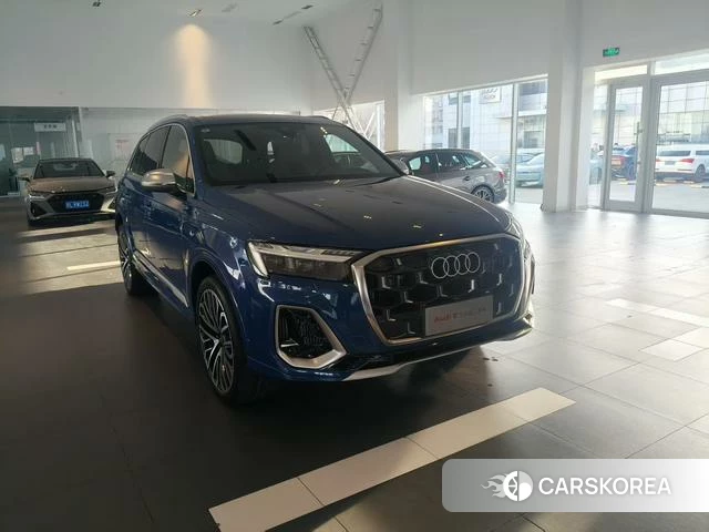 Audi SQ7 id 4275689 из Китая 16