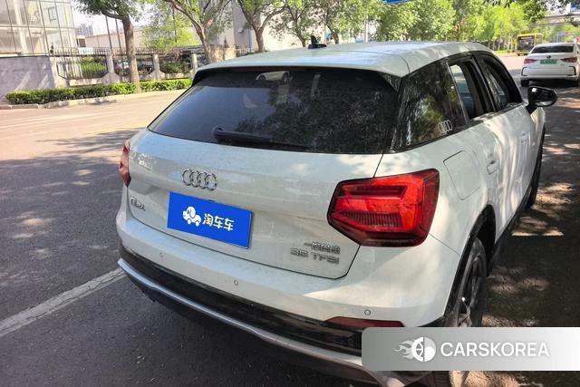 Audi Q2L id 4279264 из Китая 13