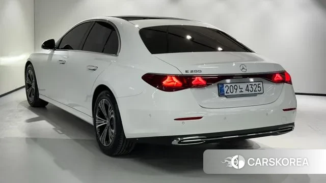 Mercedes-Benz E-Class W214 id 3359397 из Кореи 16