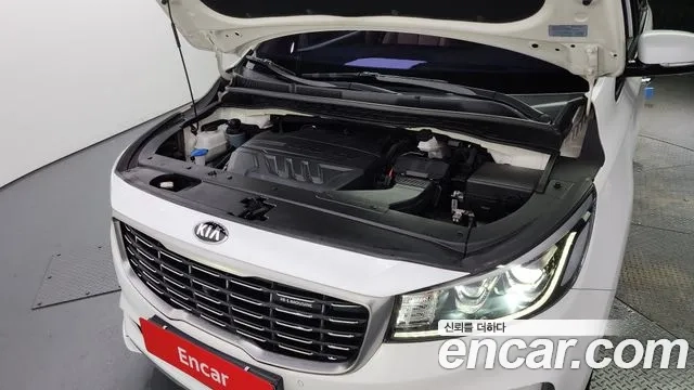 Kia The New Carnival id 2937283 из Кореи 16