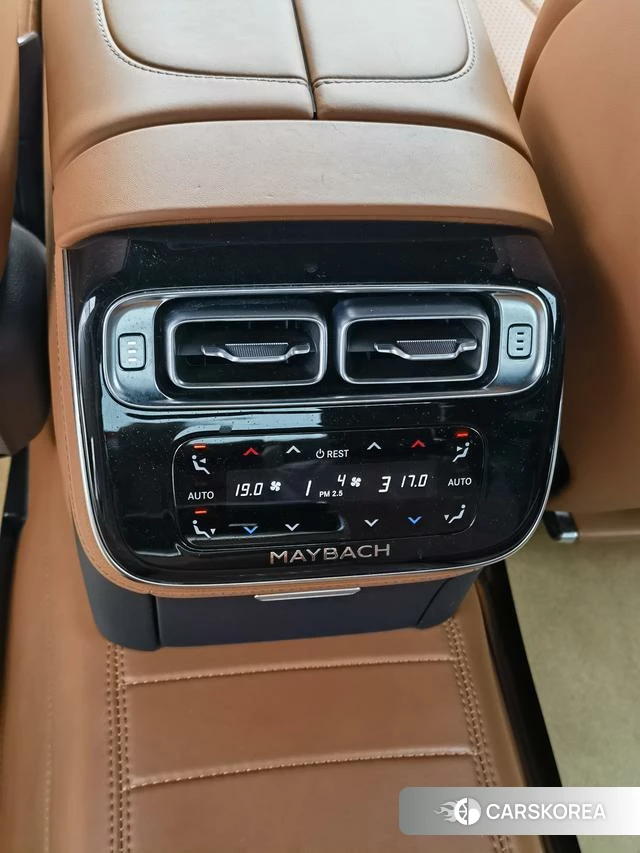 Mercedes-Benz Maybach S-class id 4394199 из Китая 21