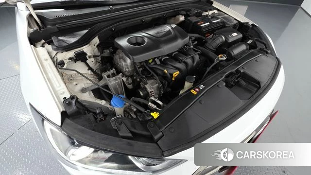 Hyundai Avante AD id 3796280 из Кореи 16