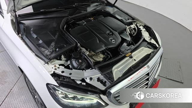 Mercedes-Benz C-Class W205 id 3899493 из Кореи 16