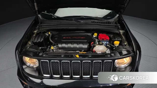 Jeep Renegade id 3691806 из Кореи 16
