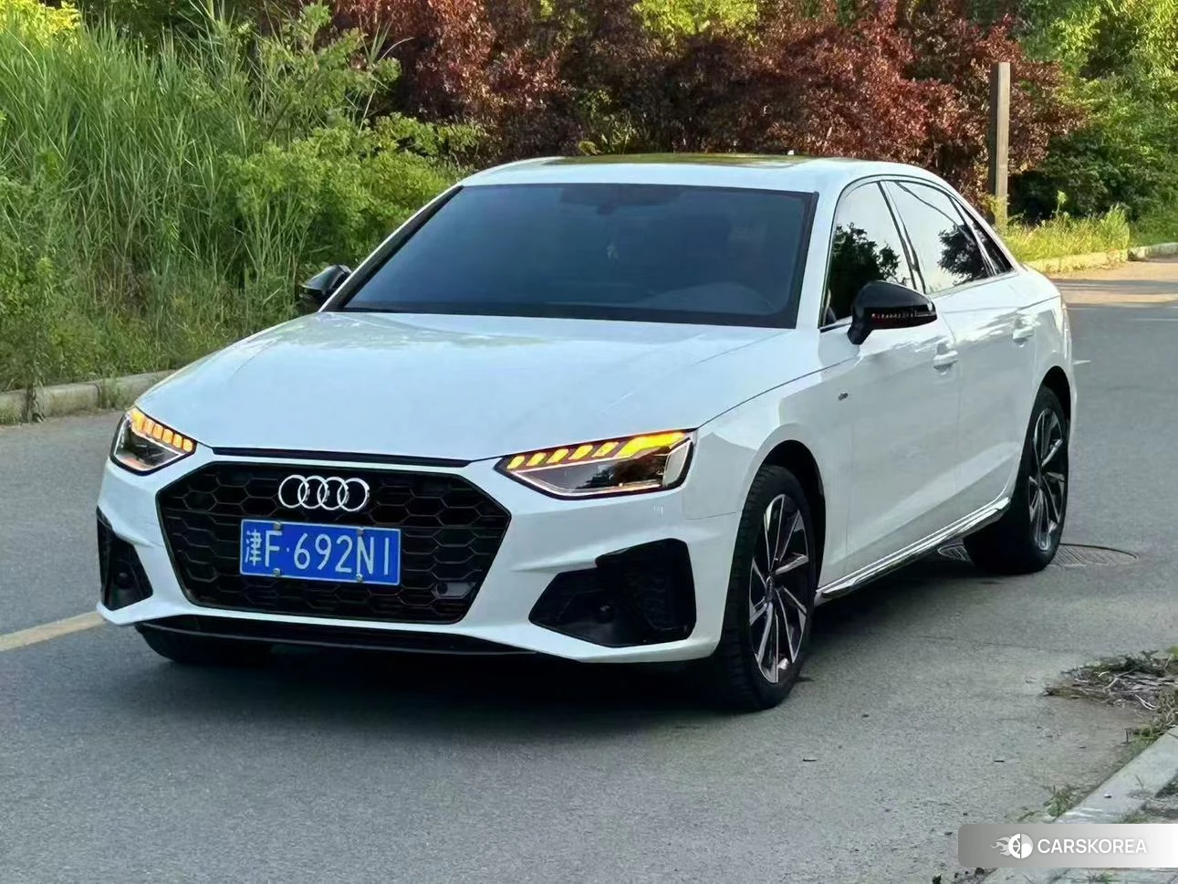 Audi A4L 2023 Белый из Китая, фото 6