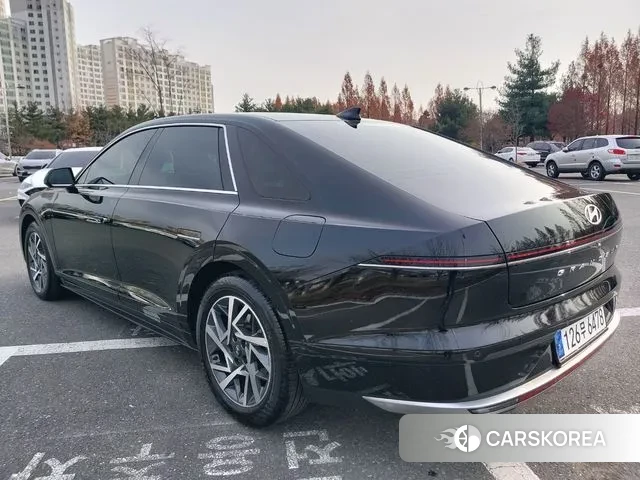 Hyundai Grandeur Hybrid (GN7) id 3230670 из Кореи 16