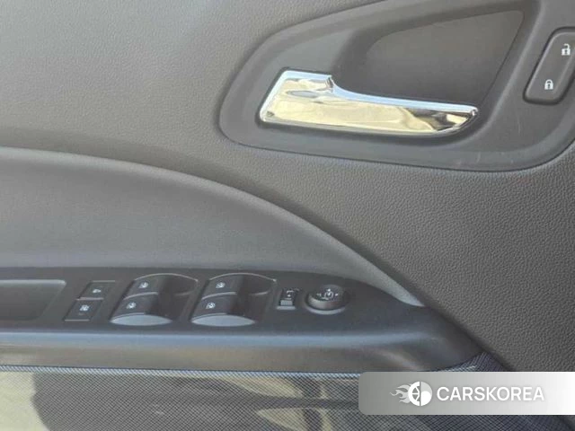 Chevrolet (GM Daewoo) Real New Colorado 2022 Жемчужный цвет из Кореи, фото 6