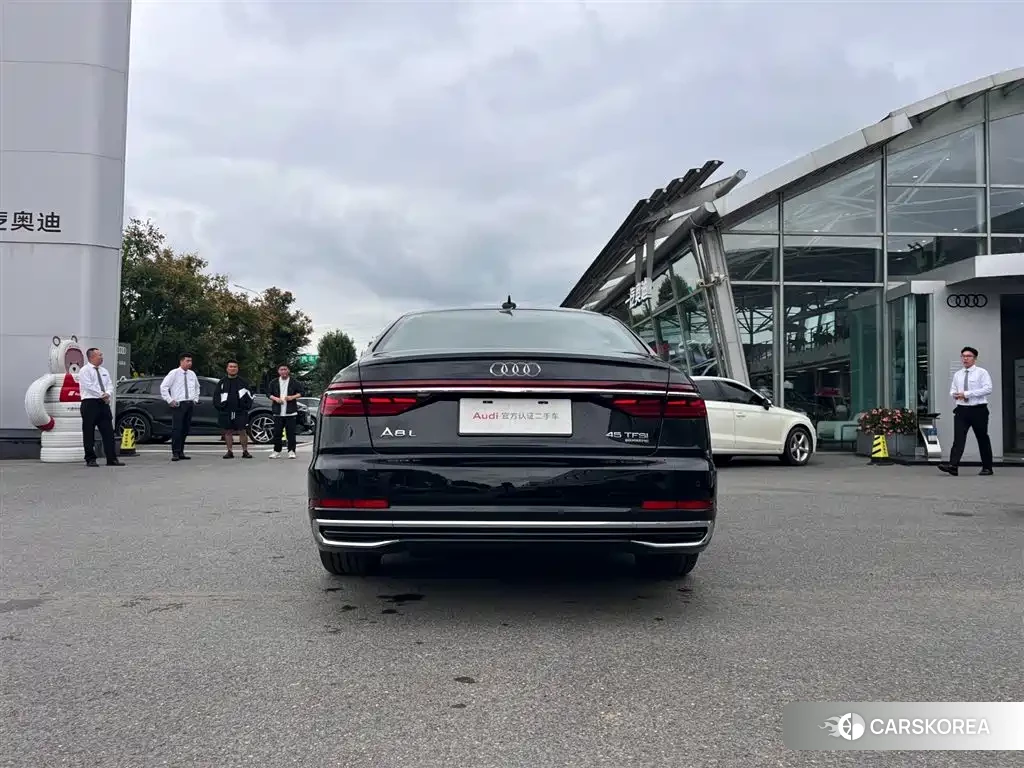 Audi A8 2025 Черный из Китая, фото 6