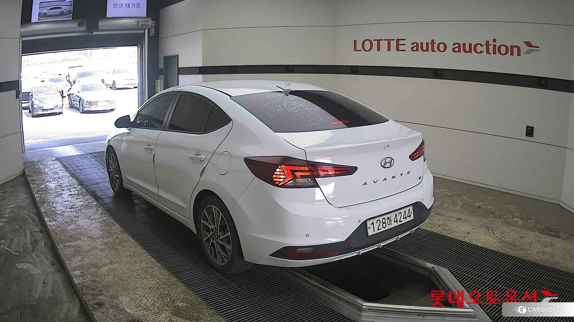 Hyundai Avante id 3881984 из Кореи 32