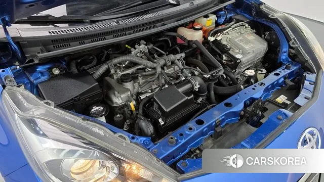 Toyota Prius C id 3761319 из Кореи 16