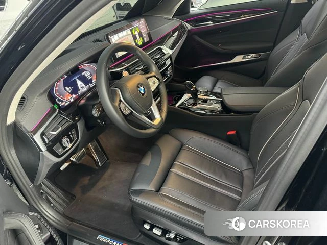 BMW 5 Series (G30) id 3865001 из Кореи 11