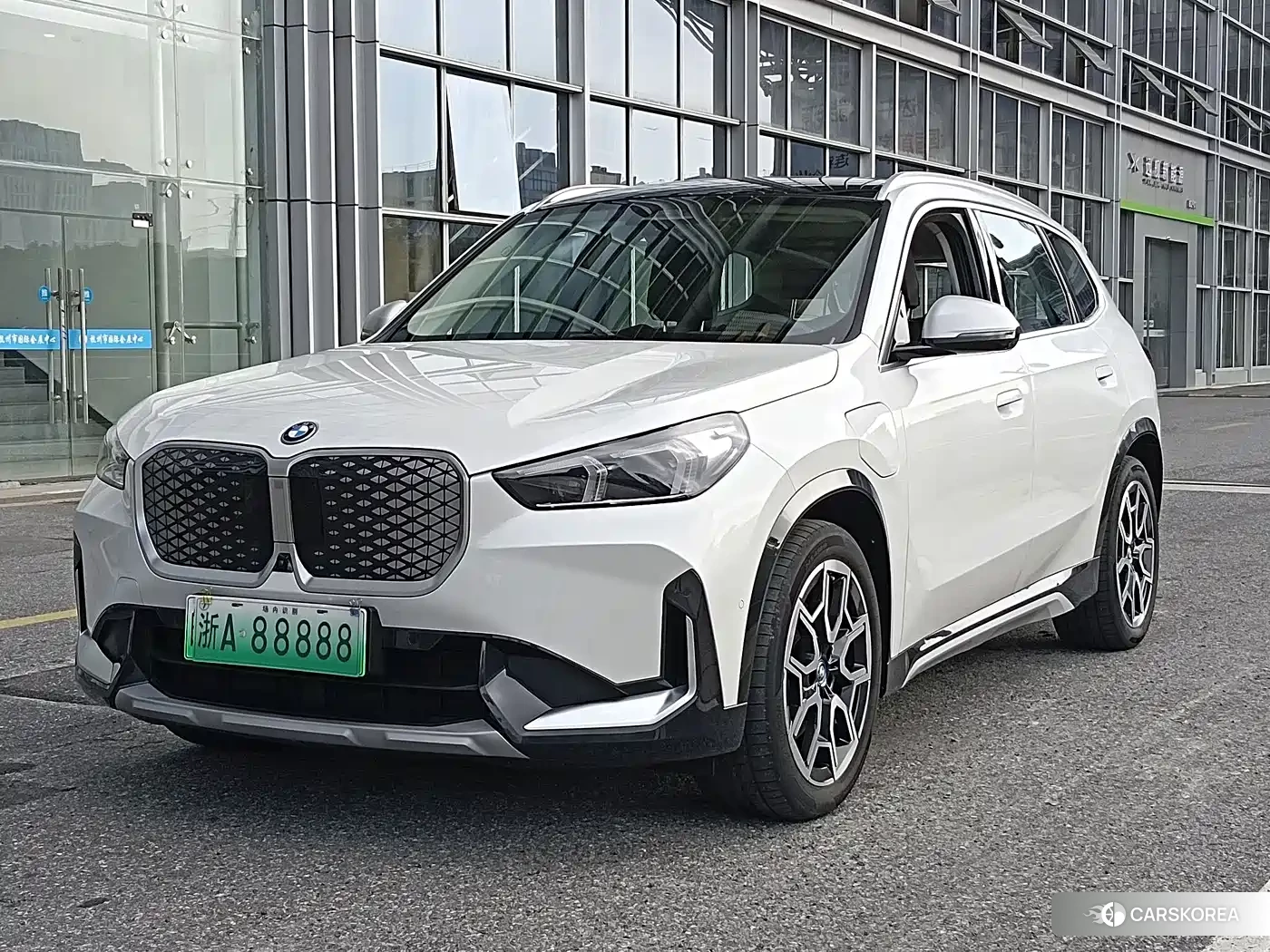 BMW iX1 id 4538930 из Китая 11