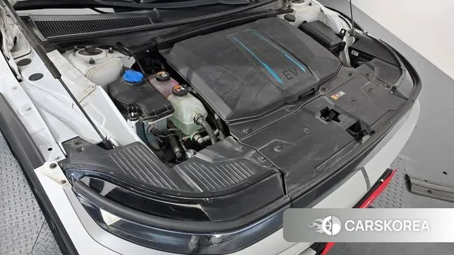 Hyundai Ionic 5 id 3311038 из Кореи 16