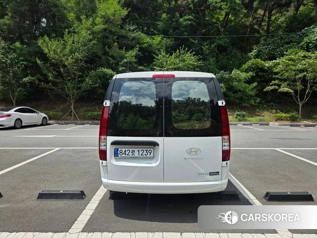 Hyundai Staria id 4577922 из Кореи 16