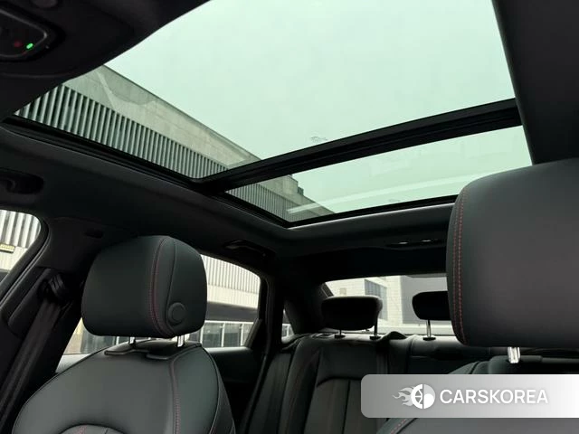 Audi A4L id 4300818 из Китая 11
