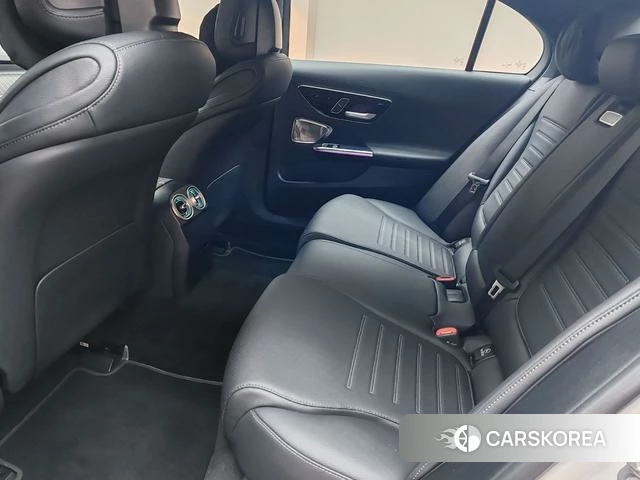 Mercedes-Benz Class C id 4300316 из Китая 15