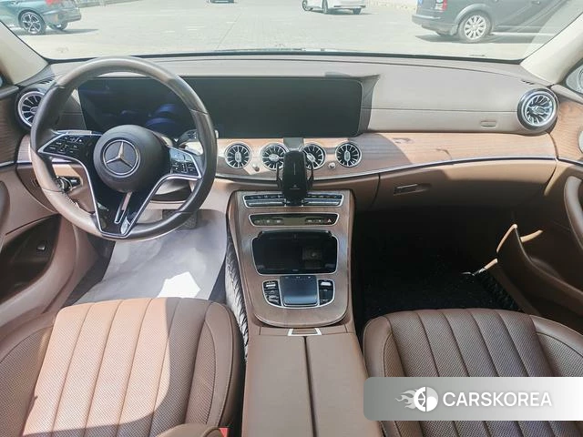 Mercedes-Benz E-class id 4277640 из Китая 11