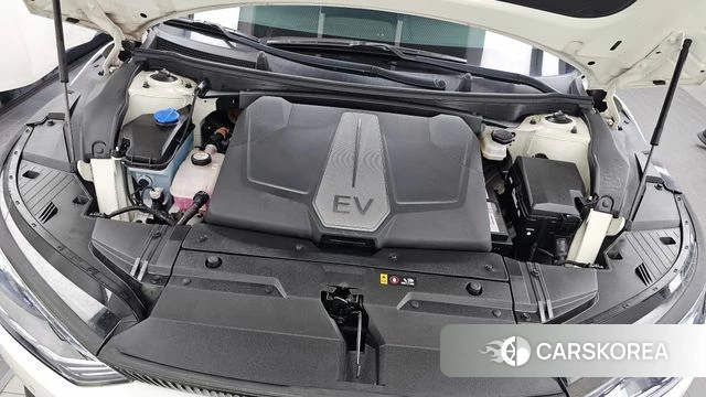 Kia EV6 id 4489291 из Кореи 28