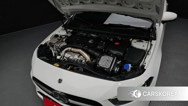 Mercedes-Benz A-Class W177 id 4853956 из Кореи 30