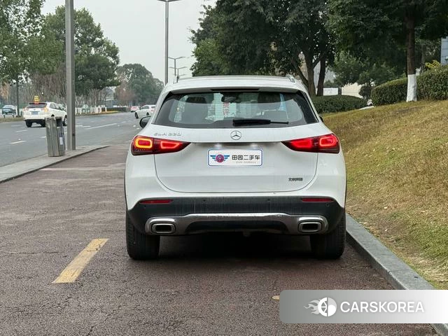 Mercedes-Benz GLA 2023 Белый из Китая, фото 6
