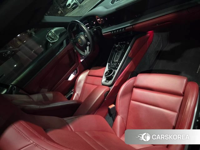 Porsche 911(992) id 3807403 из Кореи 9