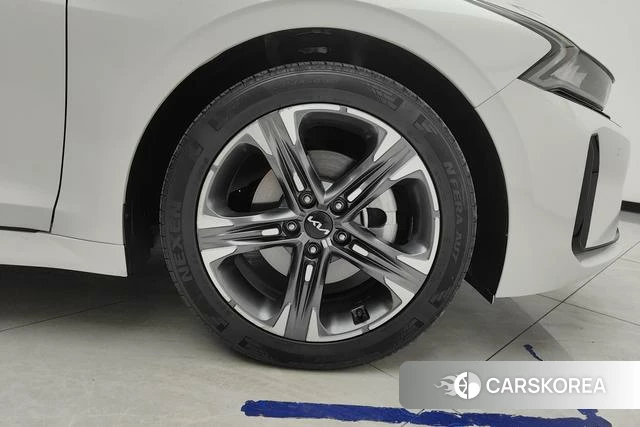 Kia K5 id 3869938 из Китая 13