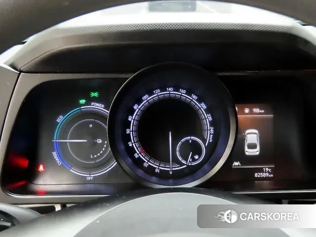 Hyundai Avante Hybrid (CN7) id 3360727 из Кореи 16