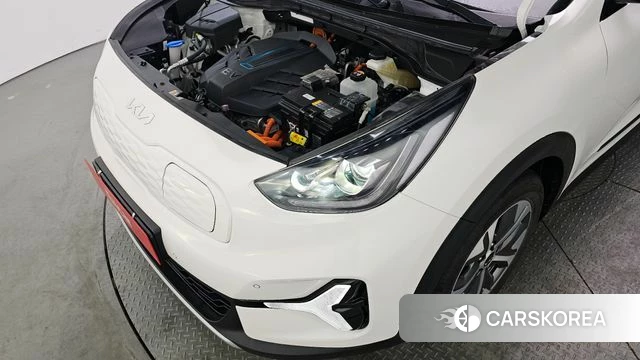 Kia Niro Plus id 3806196 из Кореи 16