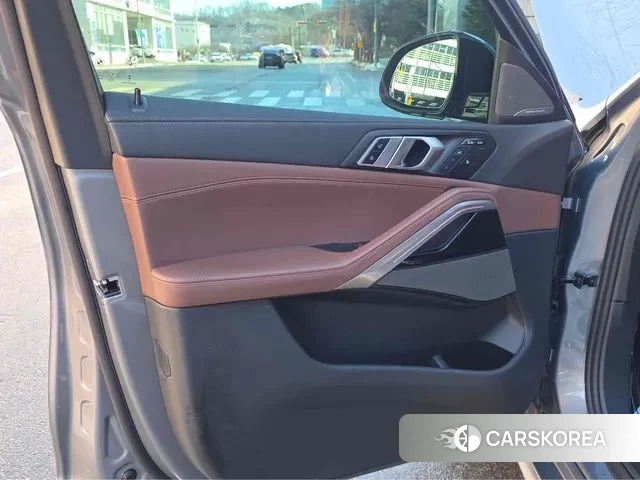 BMW X6 (G06) id 3446899 из Кореи 16