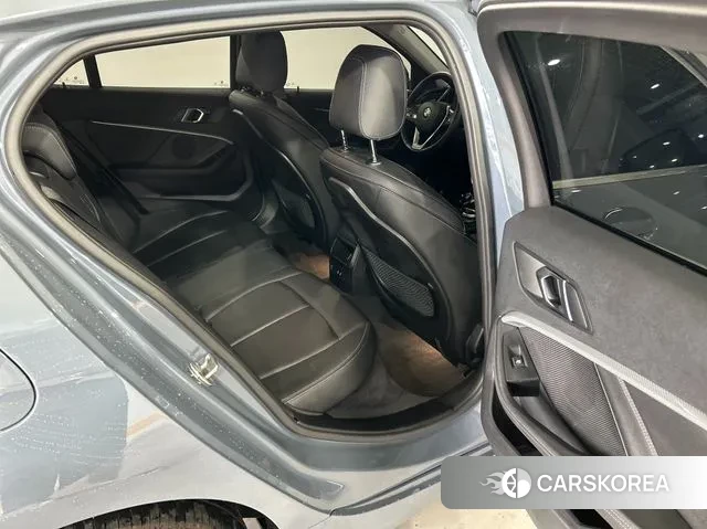 BMW 1 Series (F40) id 3229660 из Кореи 16