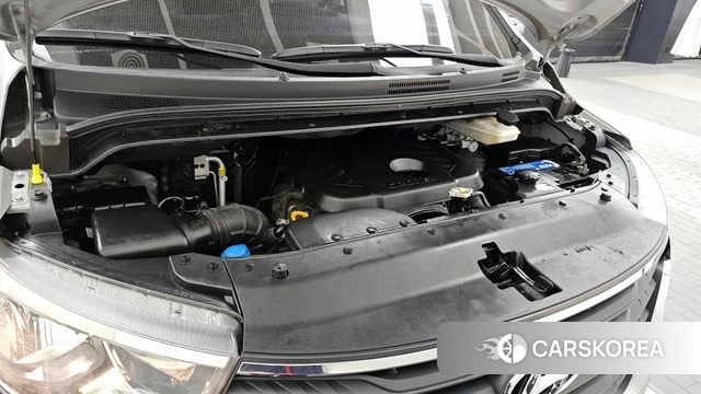 Hyundai The New Grand Starex id 4188561 из Кореи 29