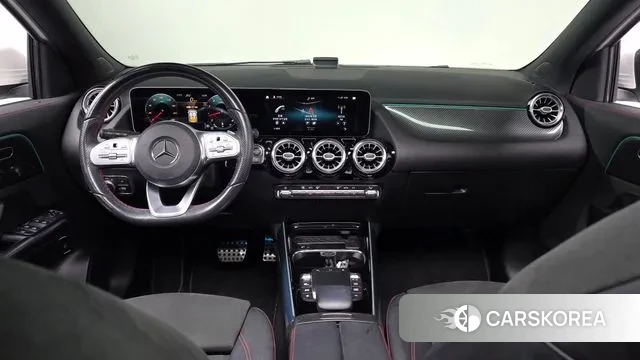 Mercedes-Benz GLA - Class H247 id 3671846 из Кореи 16