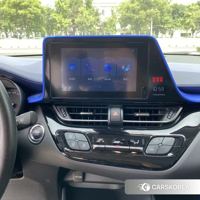 Toyota C-HR id 4374429 из Китая 19