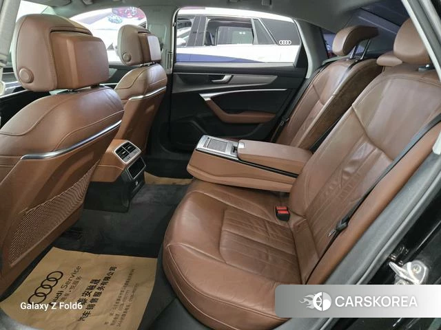Audi A6L id 3858026 из Китая 11