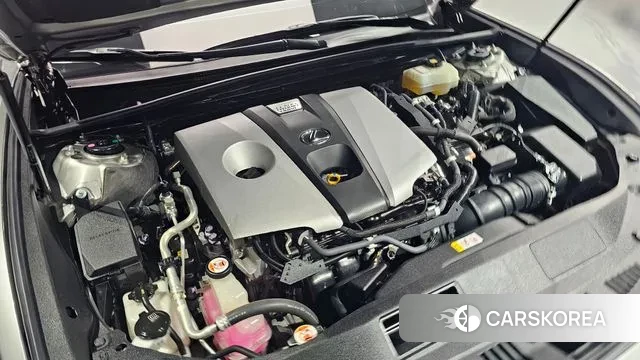 Lexus ES300h 7th generation id 3220634 из Кореи 16