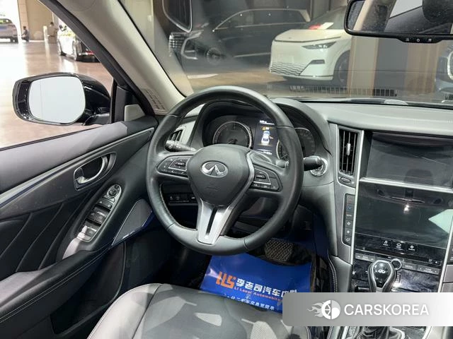 Infiniti Q50L id 4254436 из Китая 28