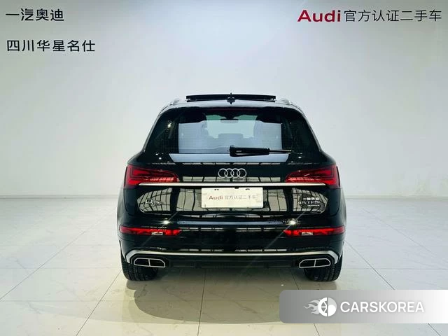 Audi Q5L 2022 Черный из Китая, фото 6